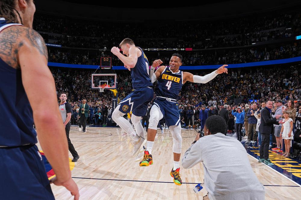 伊萨克与纽 伊萨克与纽